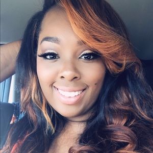 Meet your Posher, Natalie